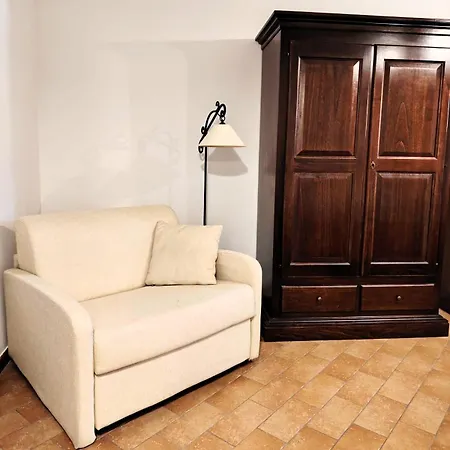 Casale Tozzetti Farm stay